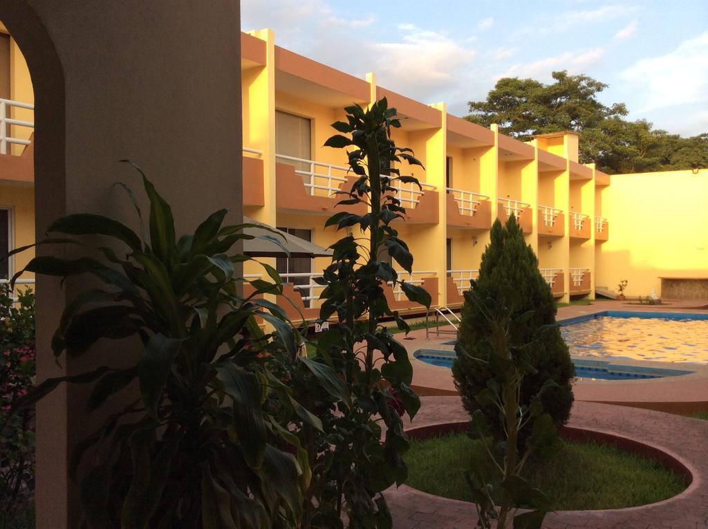 Hotel La Media Luna Inn Huejutla de Reyes Extérieur photo